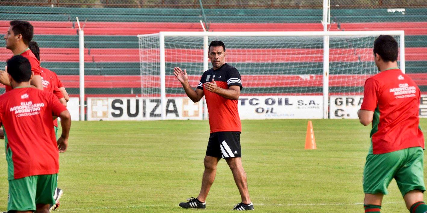 Gamboa el “DT del momento” es pretendido por clubes Chilenos, Paraguayos y del fútbol Argentino