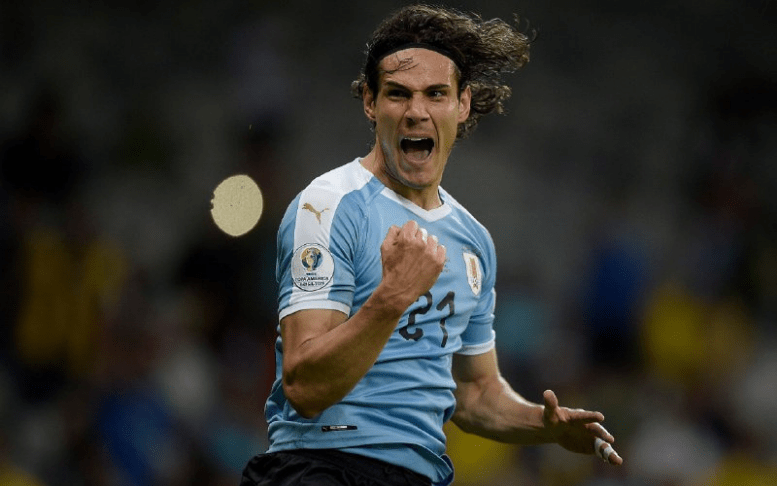 La garra y el fútbol charrúa aplastó a Ecuador
