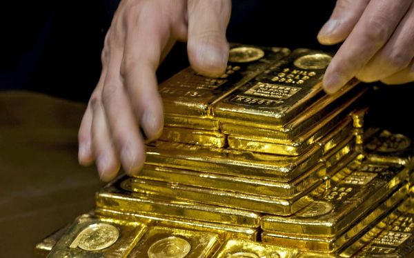 Quienes son los casarenses involucrados en un causa por lavado de dinero con lingotes de oro