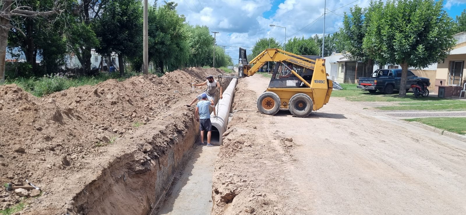 Avanza la construcción de los desagües pluviales en el Barrio Butazzoni ...