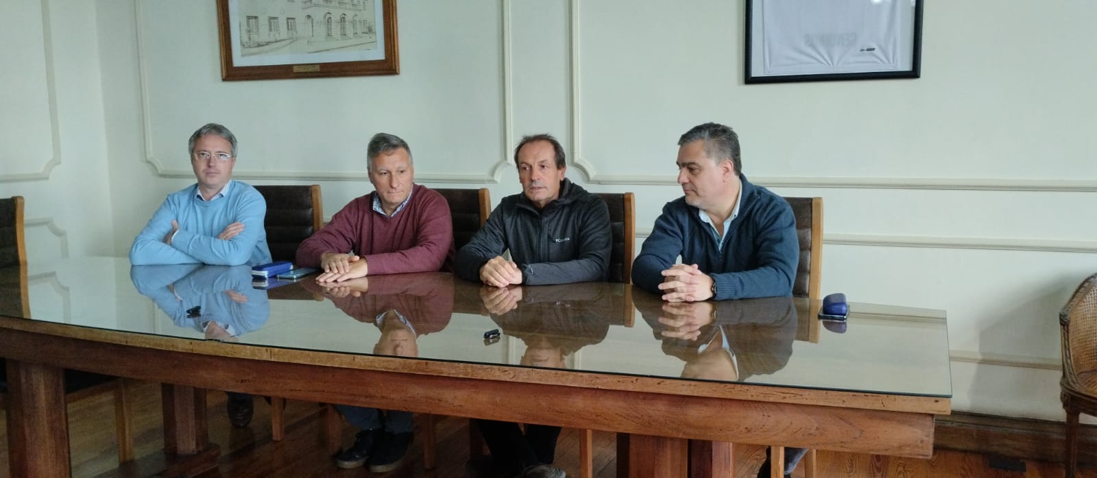 Stadnik y funcionarios provinciales confirmaron obras de agua potable a ...