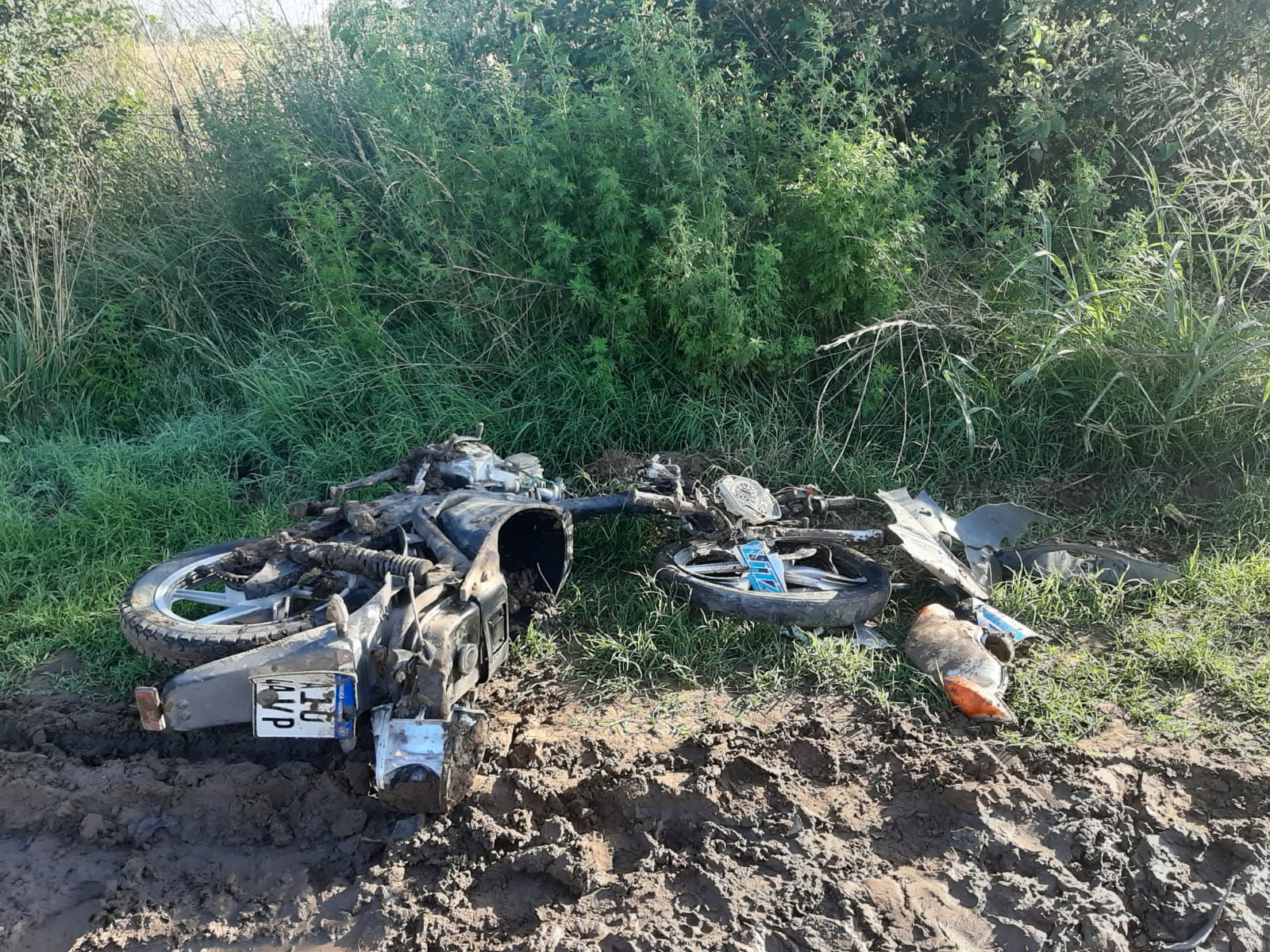 Lo atropellaron en la moto y lo dejaron tirado inconsciente ¡Buscan culpable!