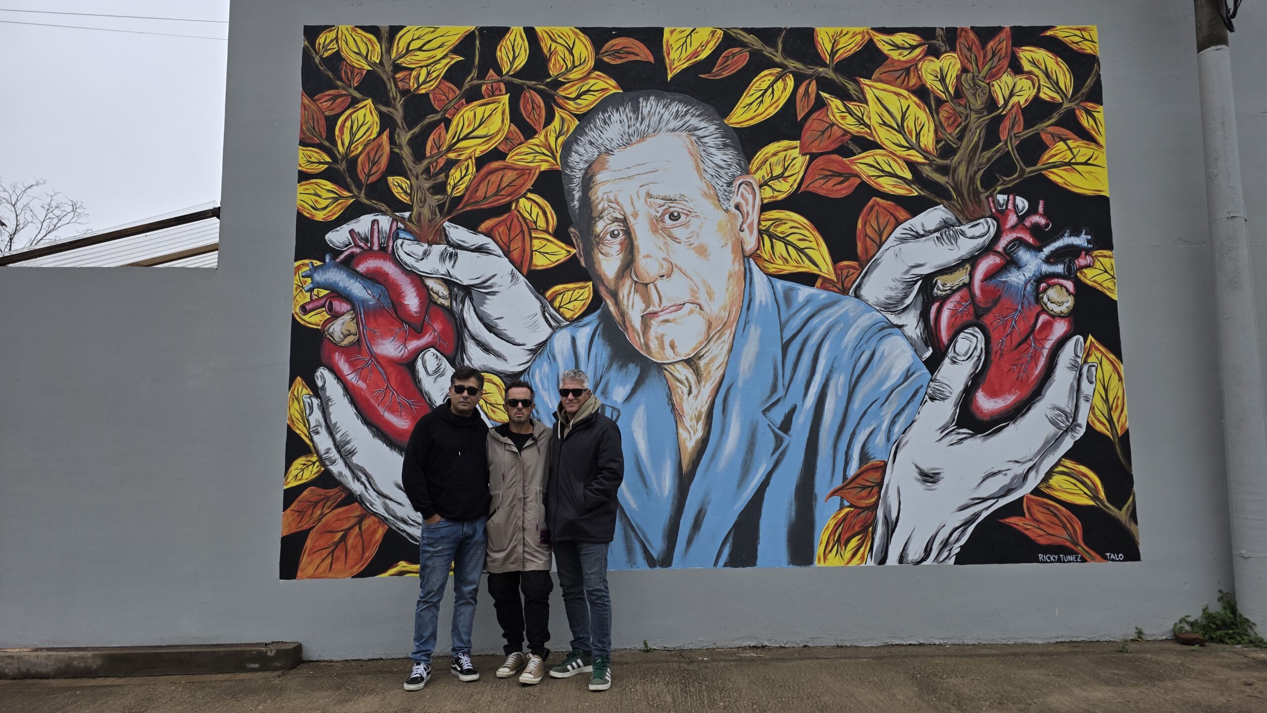 Mural homenaje a René Favaloro en Carlos Casares