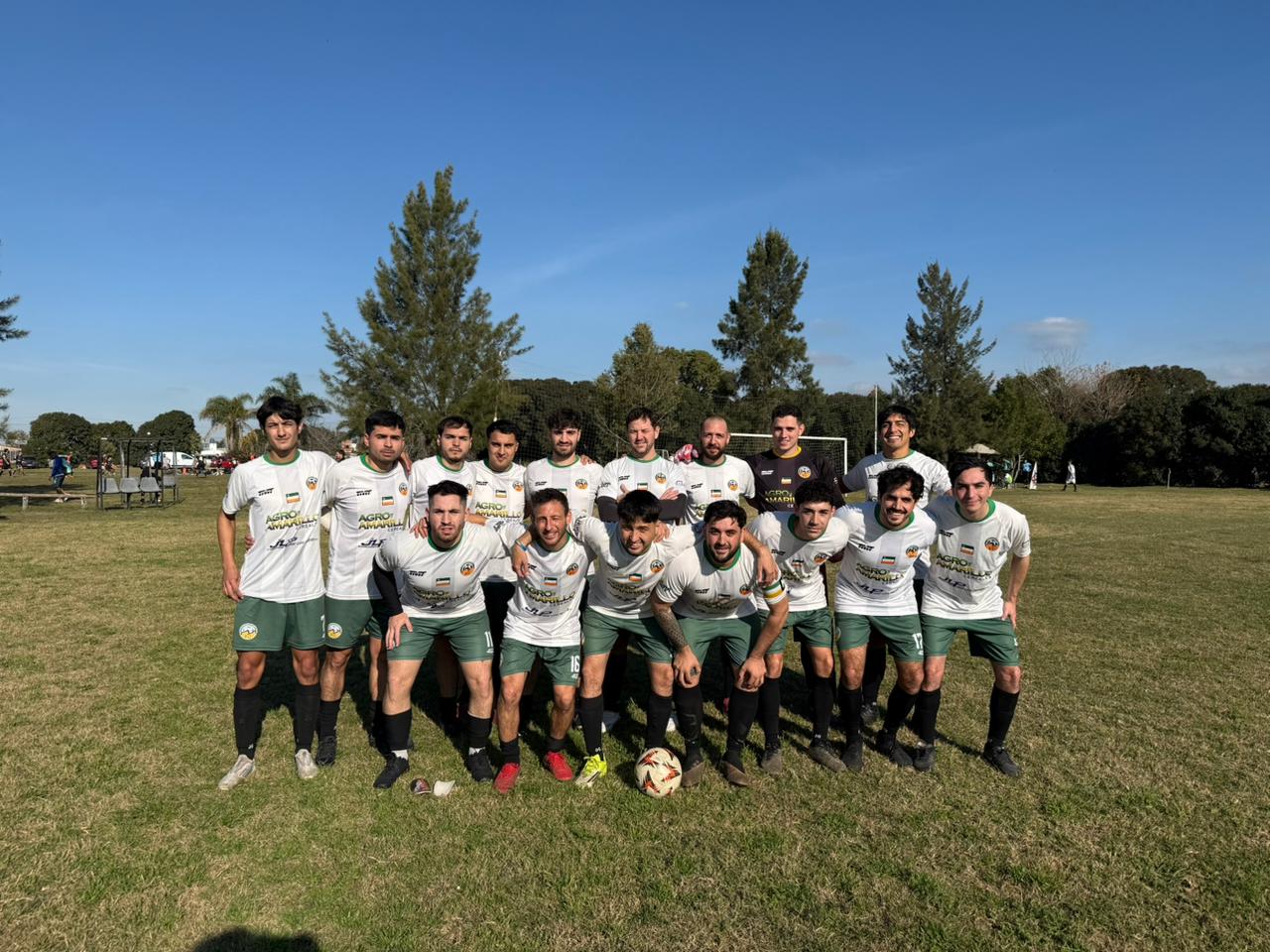Finde redondito para Carlosca en La Plata: Ganaron los tres equipos