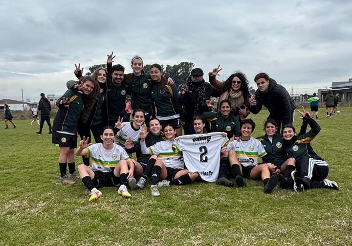 Dos de cal y una de arena para Carlosca en La Plata