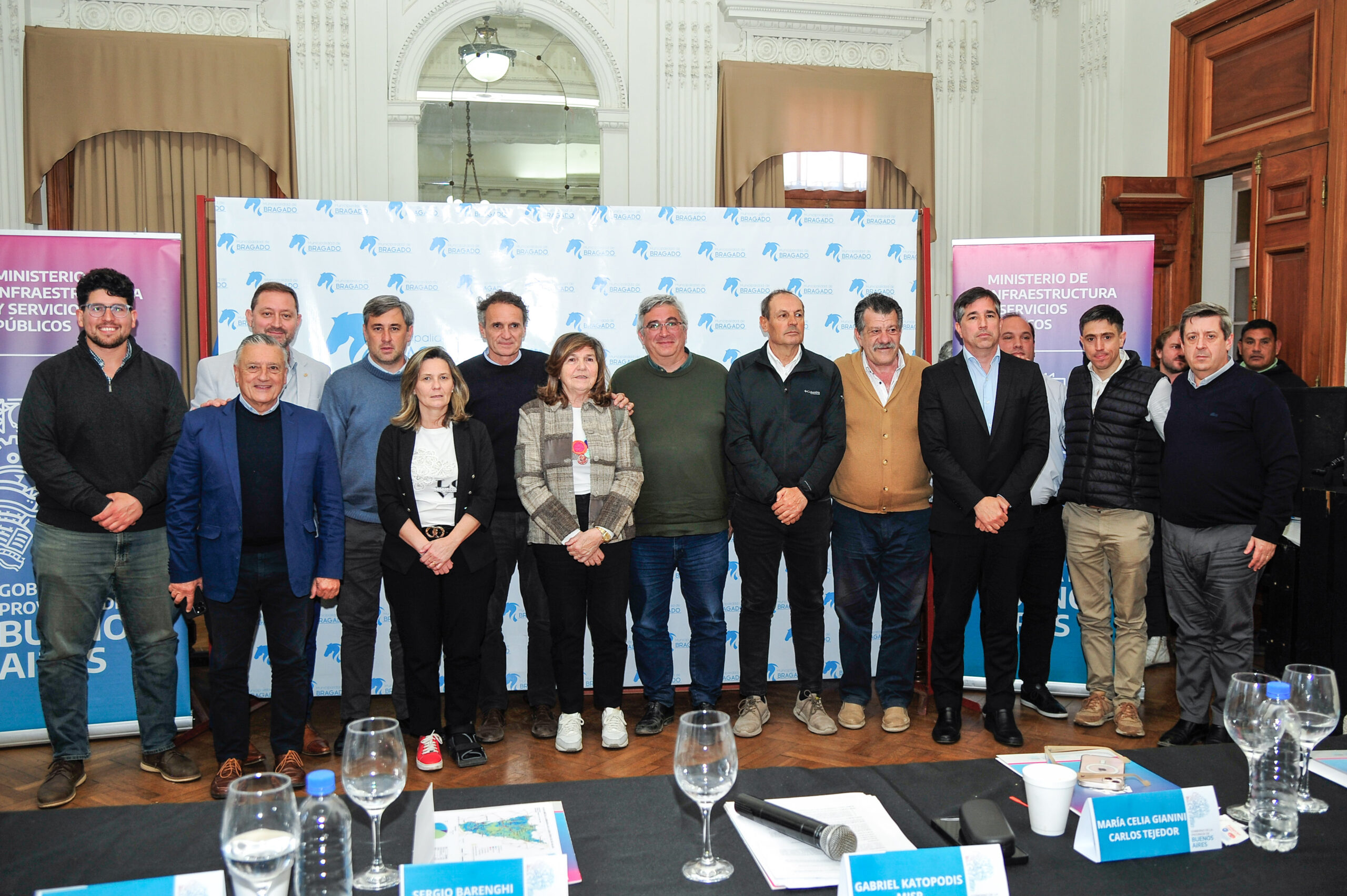 Stadnik participó de un encuentro regional sobre la gestión de los recursos hídricos con Katopodis